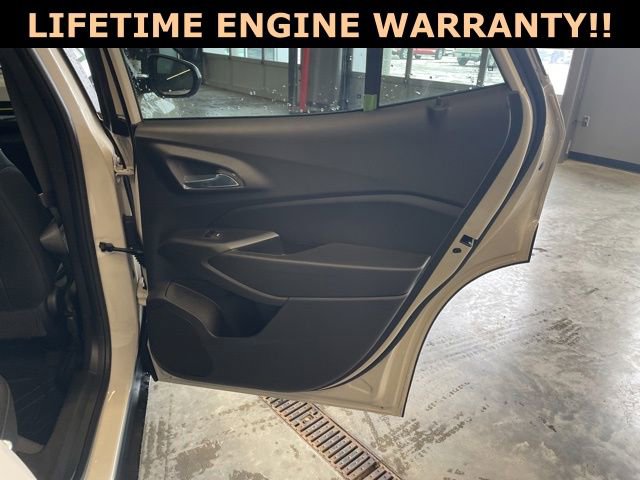 New 2026 Chevrolet Trax ACTIV w/ Driver Confidence Package image 31