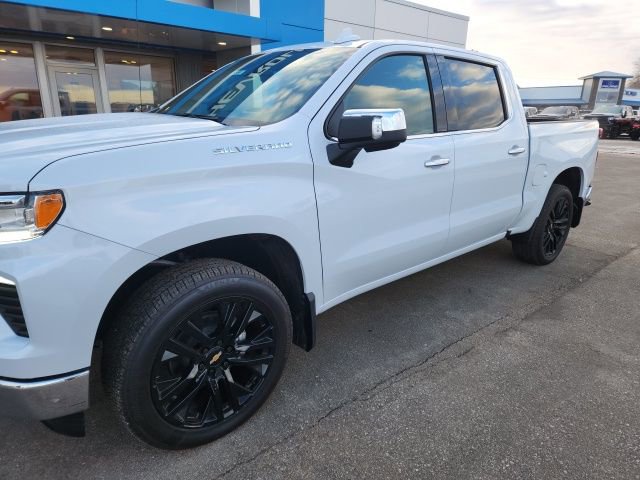New 2026 Chevrolet Silverado 1500 LTZ w/ Technology Package AWD/4WD image 27