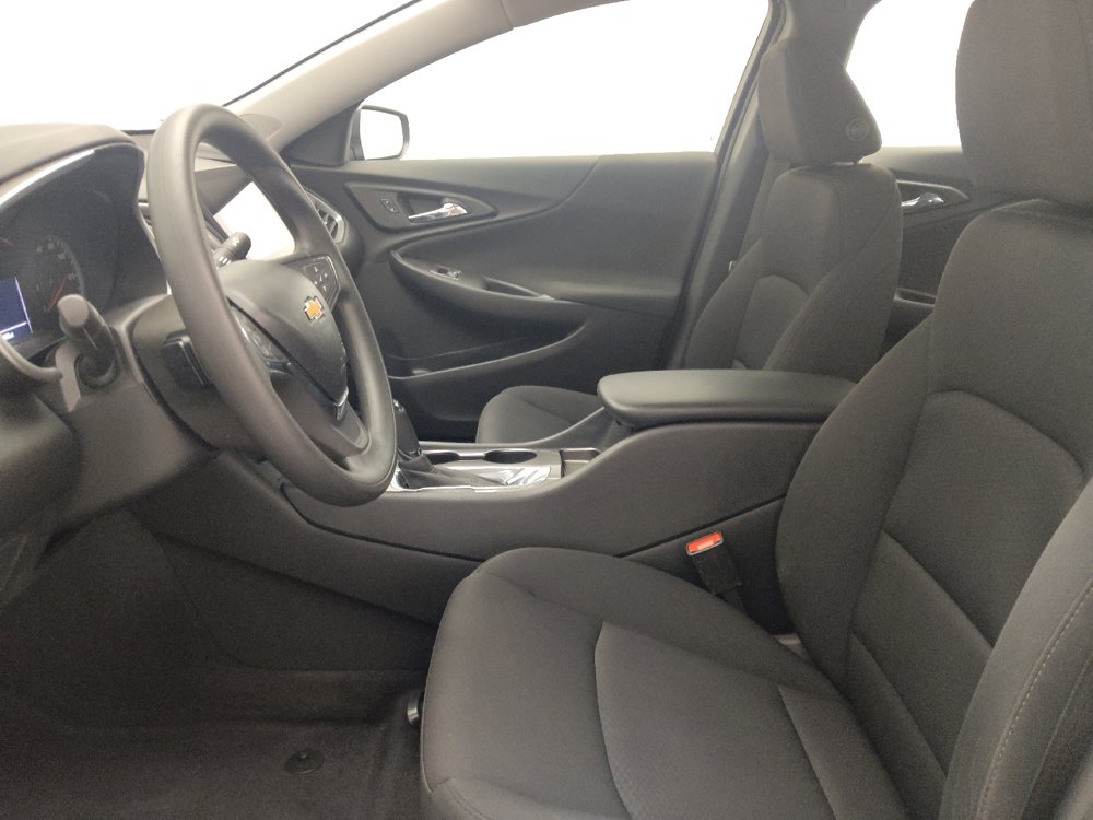 Used 2020 Chevrolet Malibu LS FWD image 17