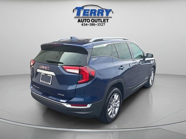 Used 2022 GMC Terrain SLT w/ Tech Package image 5