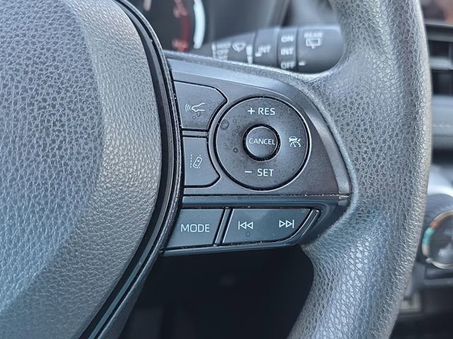 Used 2024 Toyota RAV4 XLE image 20