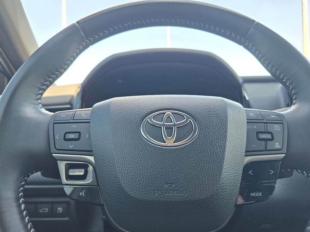 Certified 2025 Toyota Camry SE FWD image 27