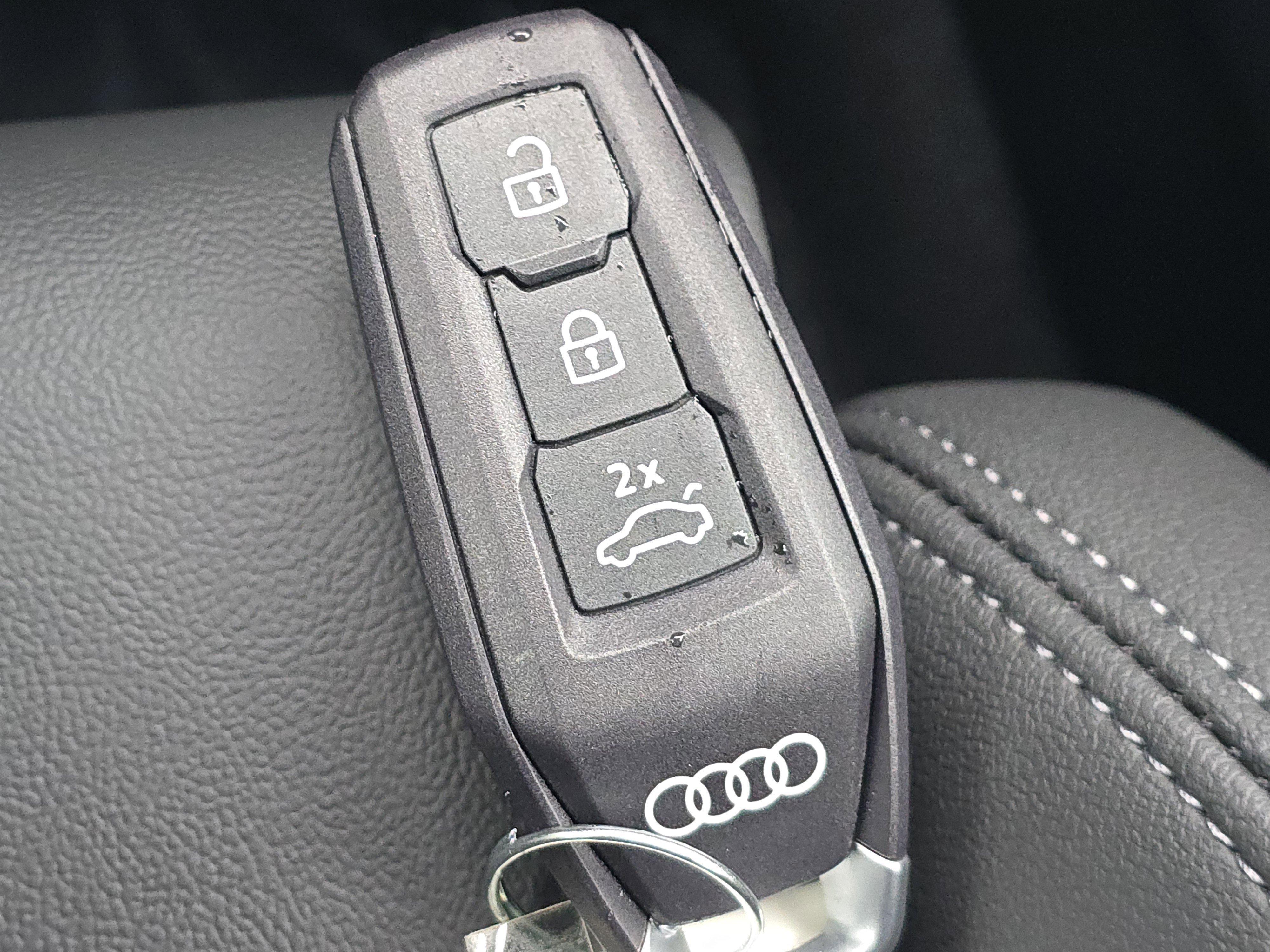 New 2025 Audi Q5 Premium Plus image 28