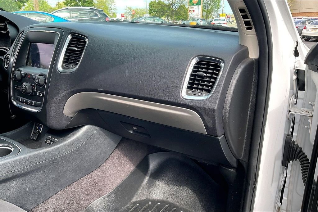 Used 2018 Dodge Durango SXT w/ 3rd Row Seating Group RWD image 19