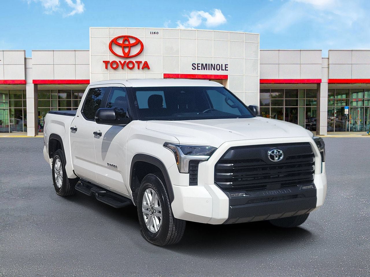 Used 2026 Toyota Tundra SR5 w/ SR5 Convenience Package AWD/4WD image 2