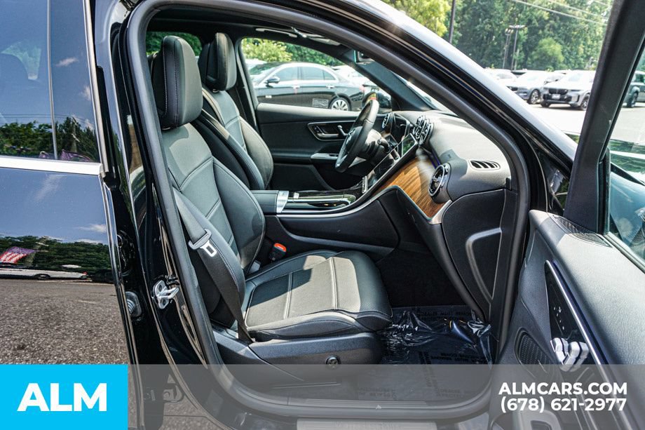 Used 2026 Mercedes-Benz GLC 350e 4MATIC image 22