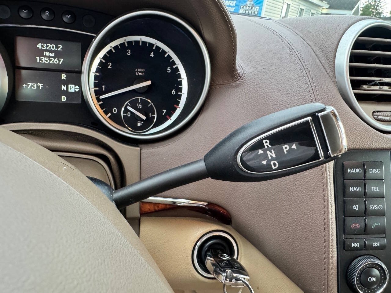 Used 2012 Mercedes-Benz GL 450 4MATIC image 11