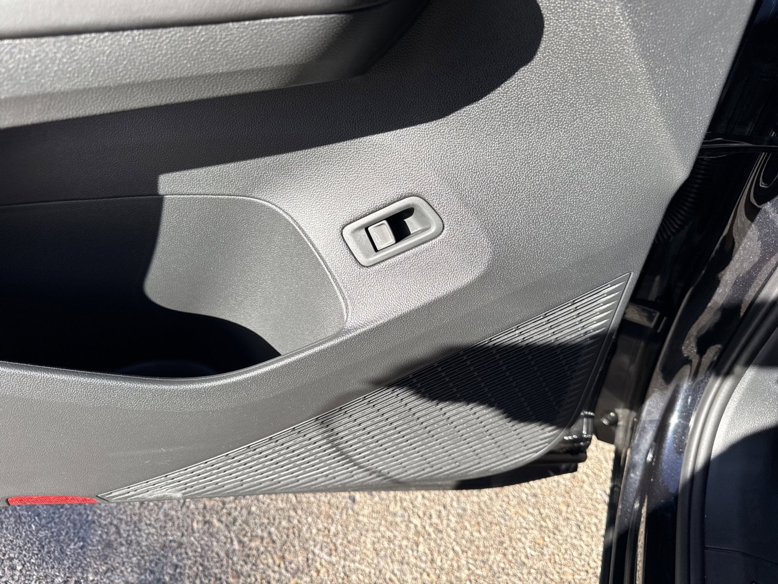 New 2026 Volkswagen Atlas SE image 14