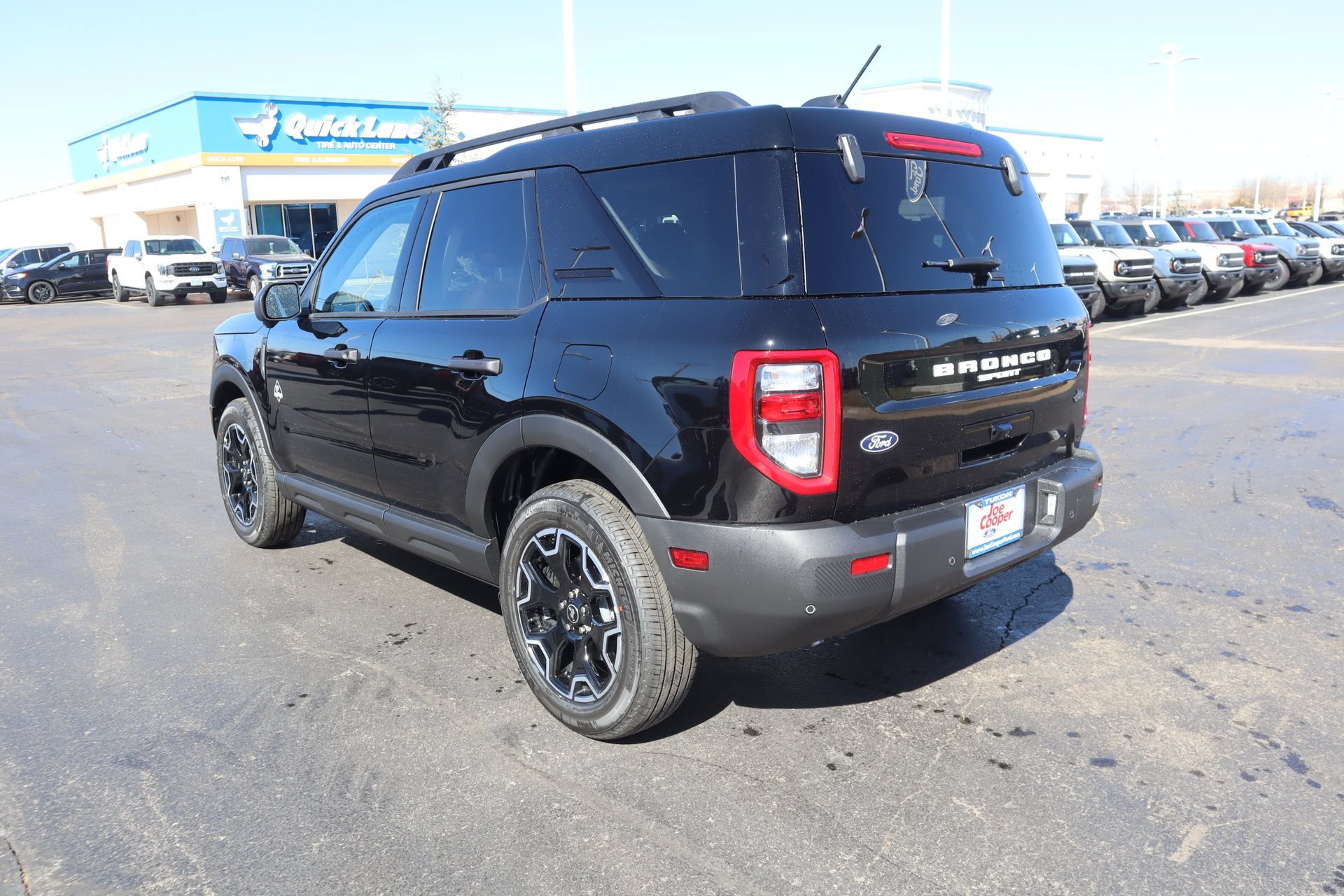New 2026 Ford Bronco Sport Outer Banks w/ Outer Banks Tech Package+ AWD/4WD image 23