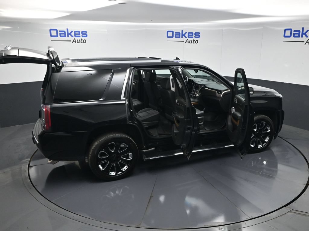 Used 2019 GMC Yukon Denali w/ Denali Ultimate Package AWD/4WD image 63