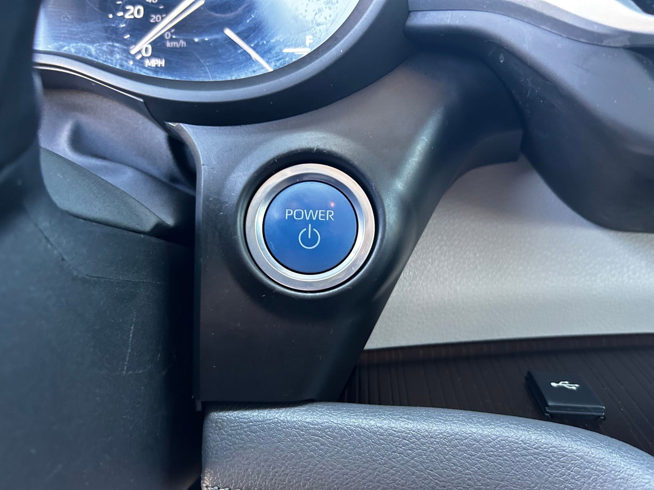 Certified 2023 Toyota Sienna XLE w/ XLE Plus Package image 18