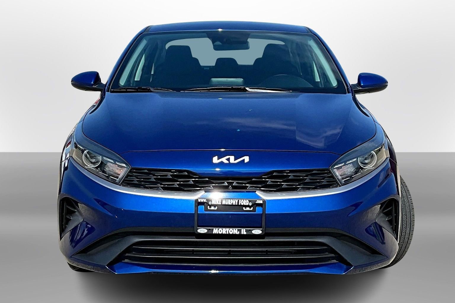 Used 2023 Kia Forte LXS image 3