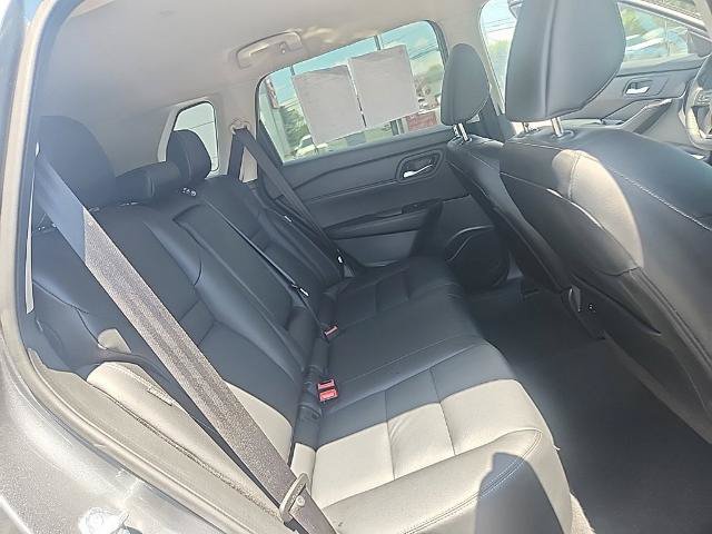 Certified 2026 Nissan Rogue SL AWD/4WD image 29