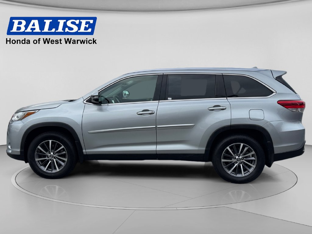 Used 2019 Toyota Highlander XLE w/ Protection Package #3 AWD/4WD image 8