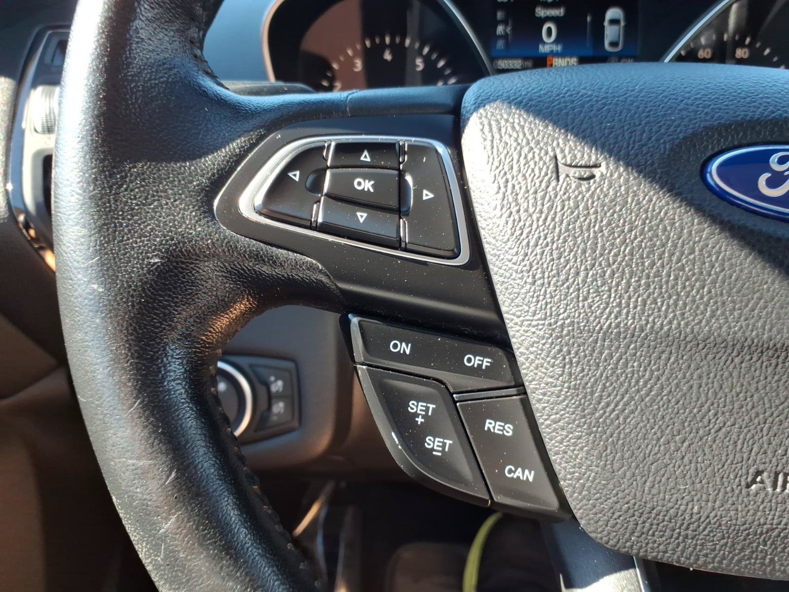 Used 2018 Ford Escape SEL AWD/4WD image 16