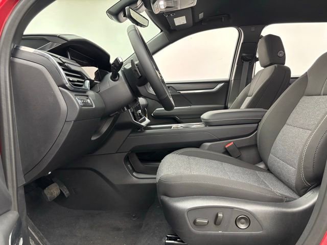 New 2026 GMC Acadia Elevation image 17