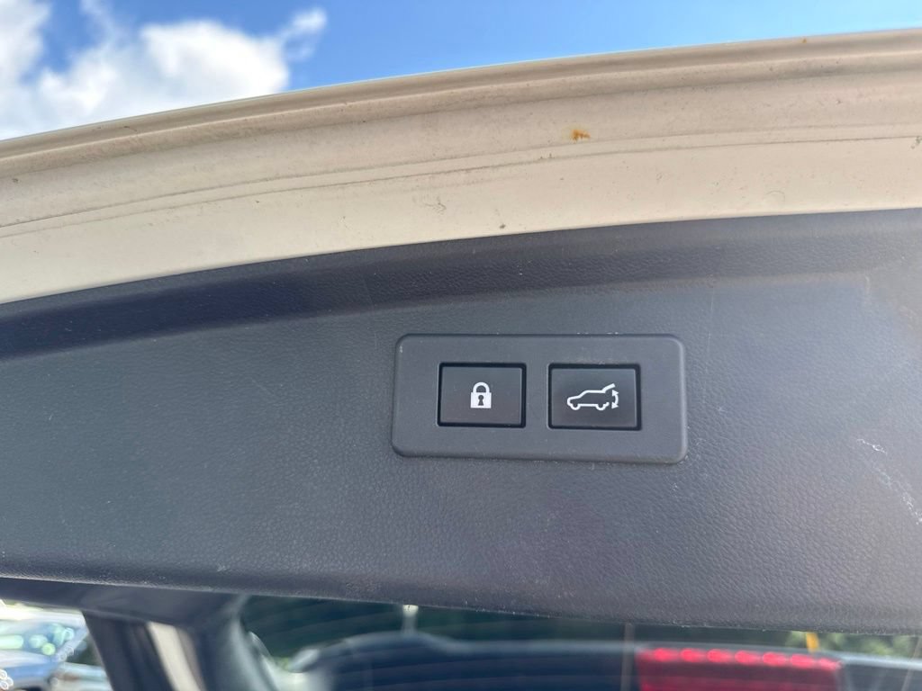 Used 2020 Subaru Outback Premium AWD/4WD image 14