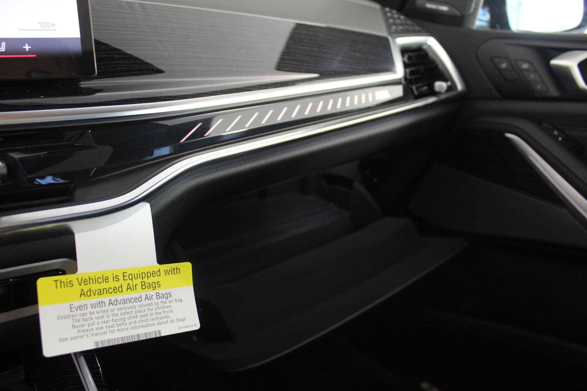 New 2026 BMW X7 M60i image 34