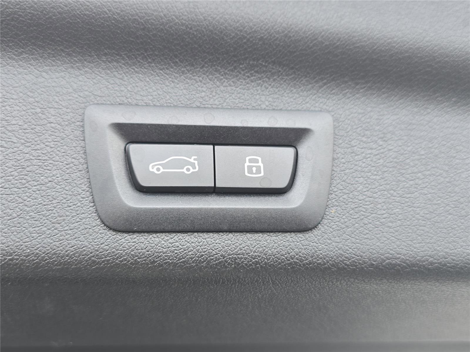 Used 2025 BMW X1 M35i image 9