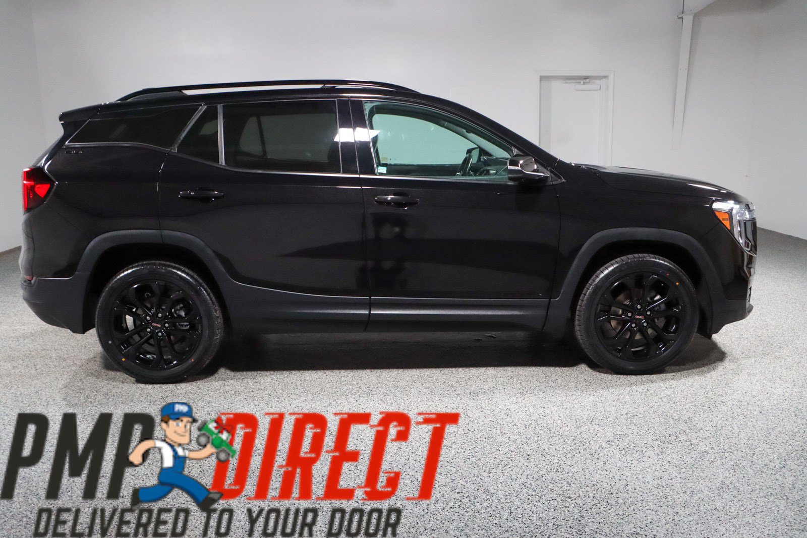 Used 2022 GMC Terrain SLT w/ Infotainment Package II AWD/4WD image 6