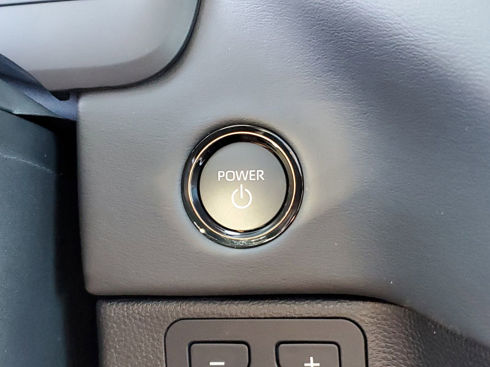 New 2026 Toyota Sequoia Platinum AWD/4WD image 34