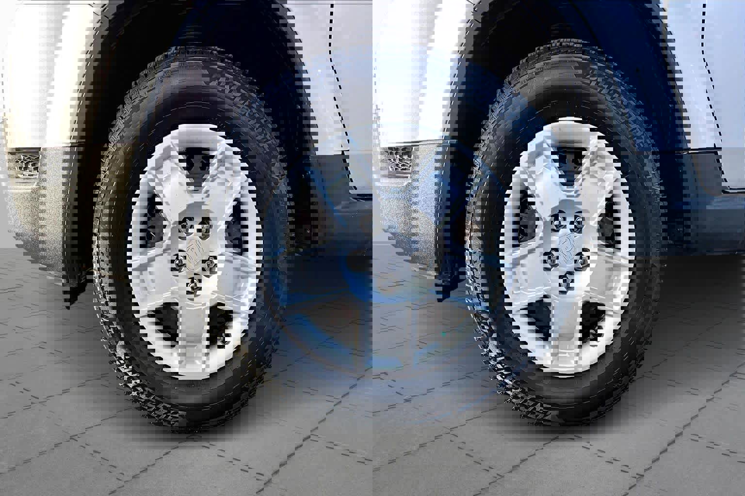 Used 2011 Honda Element LX image 10