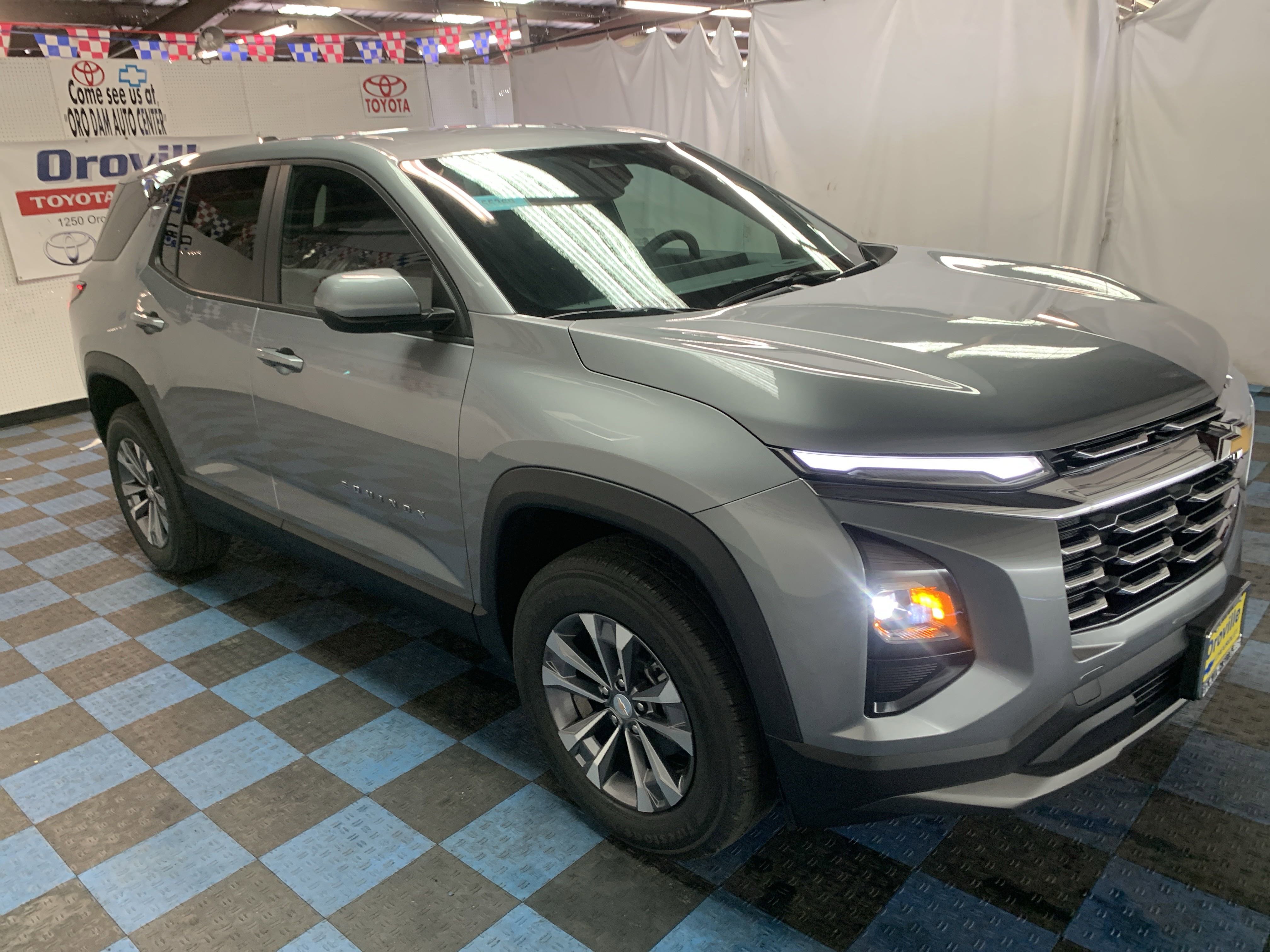 New 2026 Chevrolet Equinox LT image 6