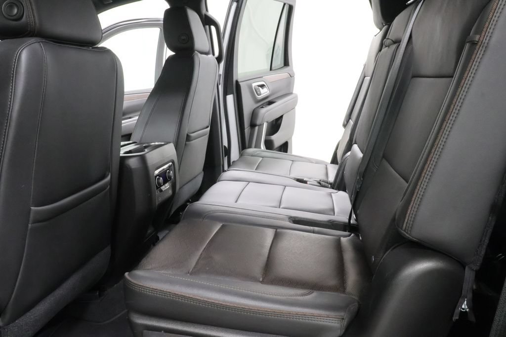 Used 2021 Chevrolet Tahoe High Country AWD/4WD image 24