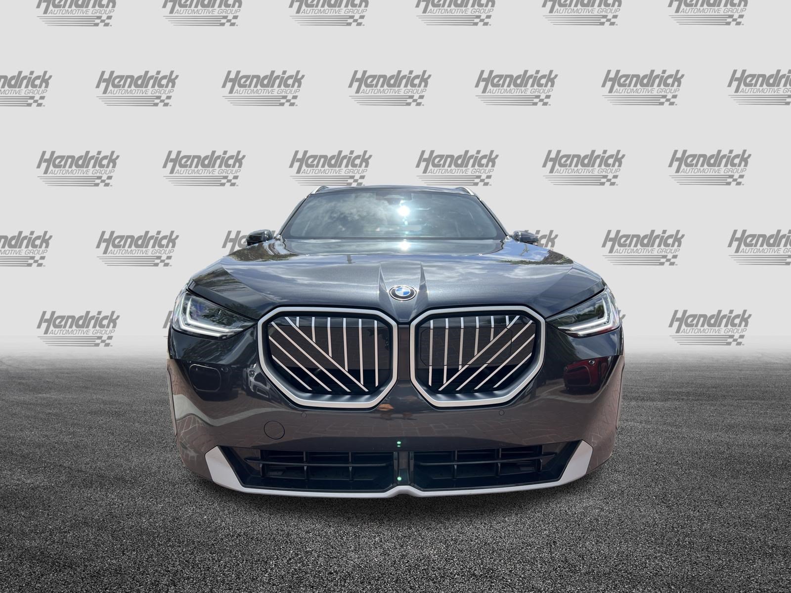 Certified 2025 BMW X3 xDrive30i w/ Convenience Package AWD/4WD image 3