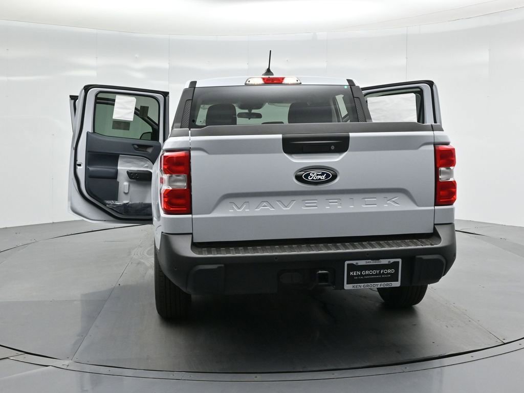 New 2025 Ford Maverick XLT w/ XLT Luxury Package image 31