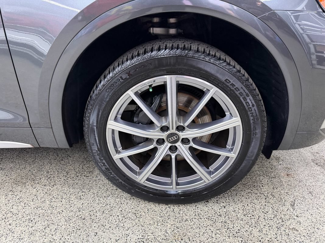 Used 2021 Audi SQ5 Premium Plus w/ Premium Plus Package AWD/4WD image 38