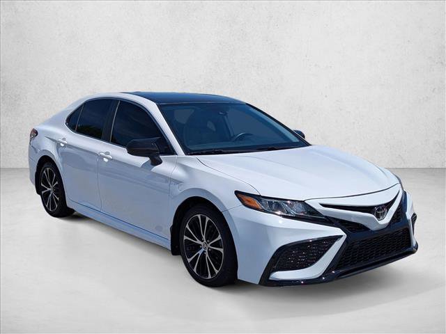 Used 2020 Toyota Camry SE FWD image 3