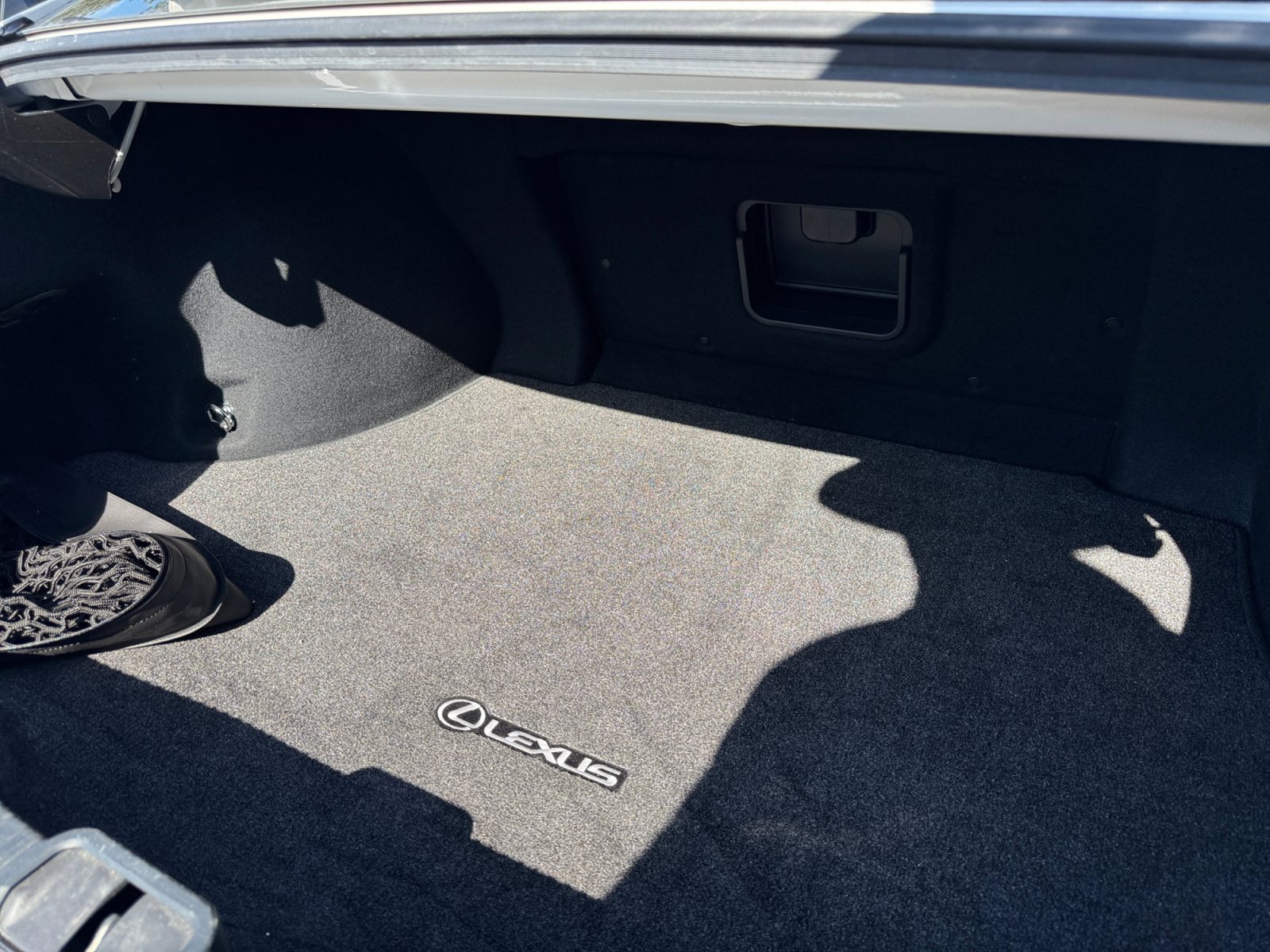 Used 2019 Lexus ES 300h FWD image 20