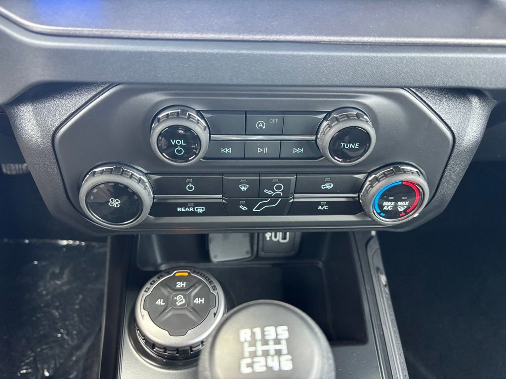 New 2026 Ford Bronco 2-Door AWD/4WD image 19
