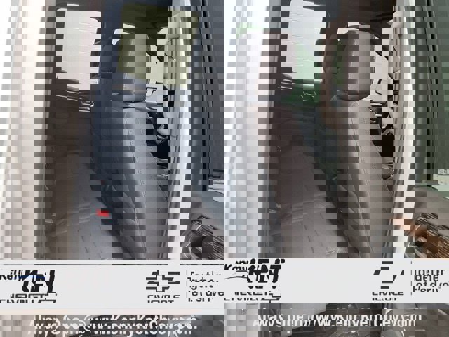 Used 2023 GMC Sierra 1500 SLE image 17