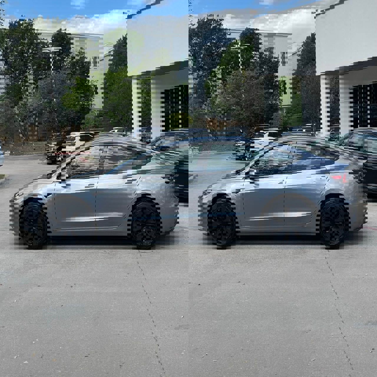 Used 2026 Tesla Model 3 image 3