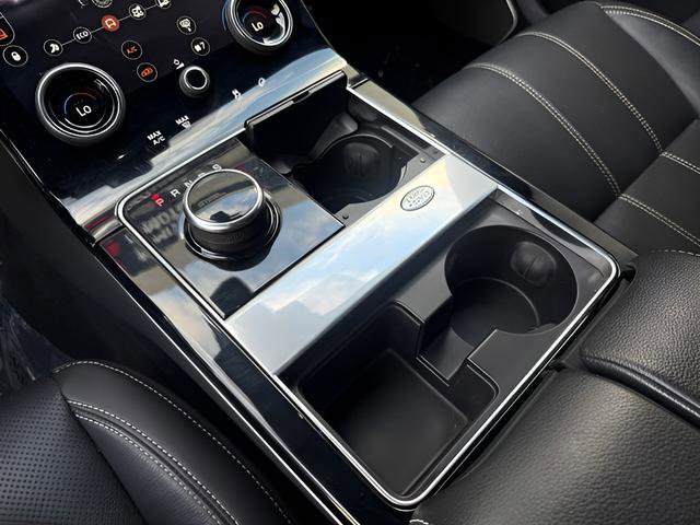 Used 2019 Land Rover Range Rover Velar R-Dynamic SE image 20