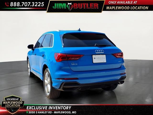 Used 2020 Audi Q3 2.0T Premium w/ Convenience Package AWD/4WD image 2