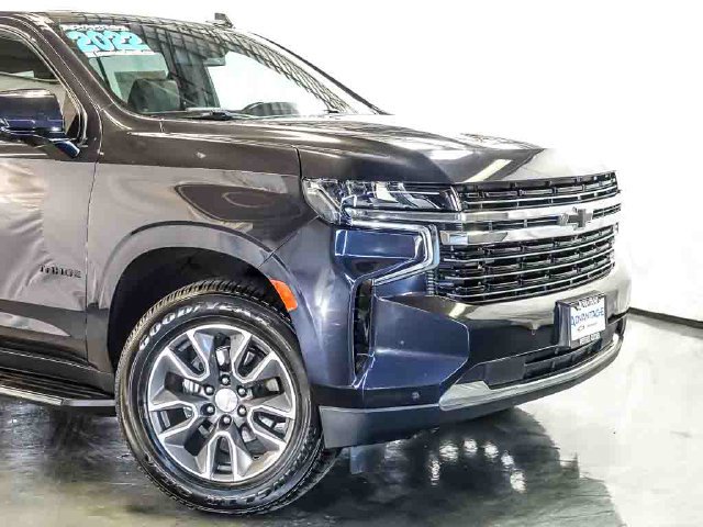 Certified 2022 Chevrolet Tahoe LT w/ LT Signature Plus Package AWD/4WD image 3