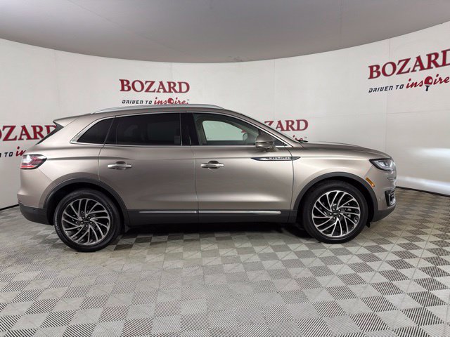 Used 2020 Lincoln Nautilus Reserve w/ Equipment Group 201A AWD/4WD image 13