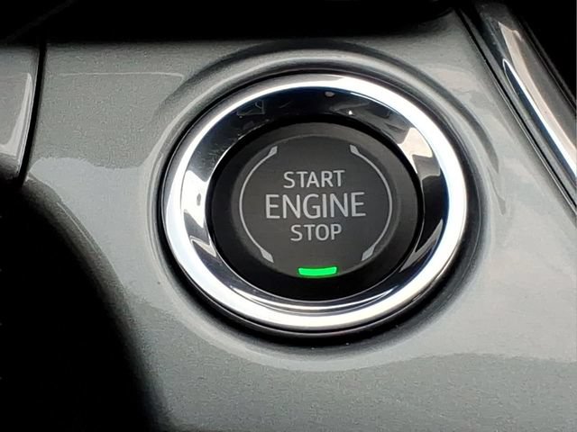 Used 2025 Chevrolet Trax LT w/ Driver Confidence Package FWD image 24