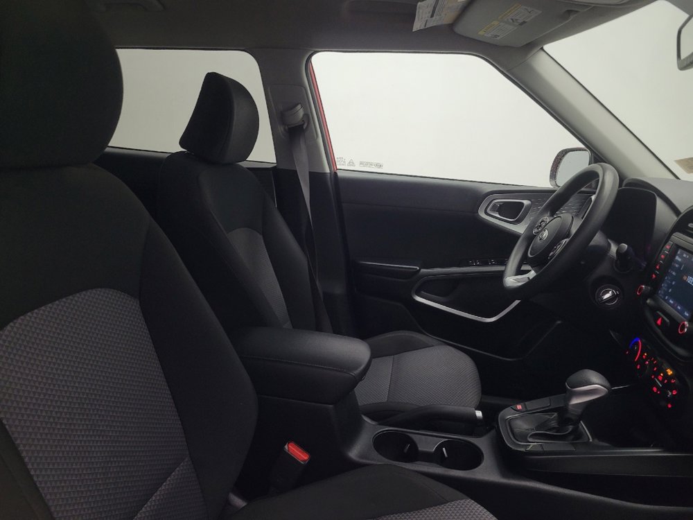 Used 2021 Kia Soul LX image 21