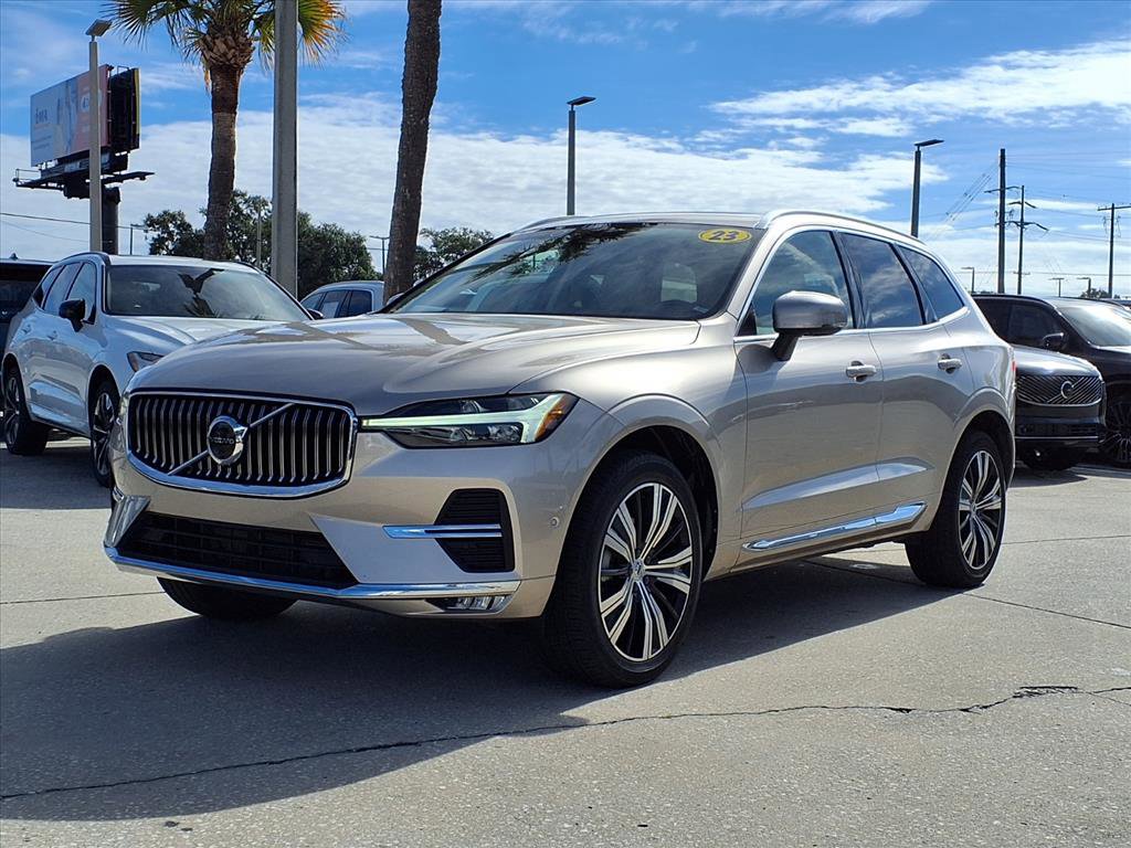 Certified 2023 Volvo XC60 B5 Plus image 3