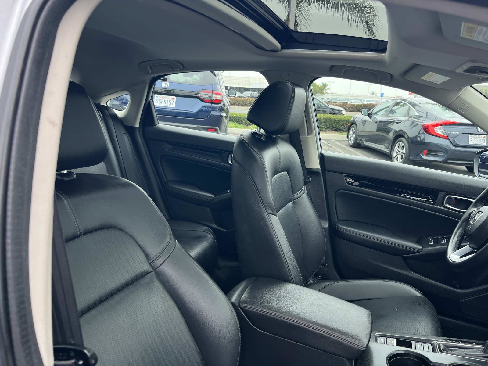 Used 2024 Honda Civic EX-L image 29