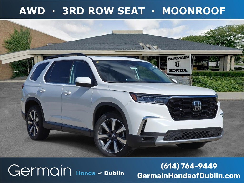 New 2025 Honda Pilot Touring image 1