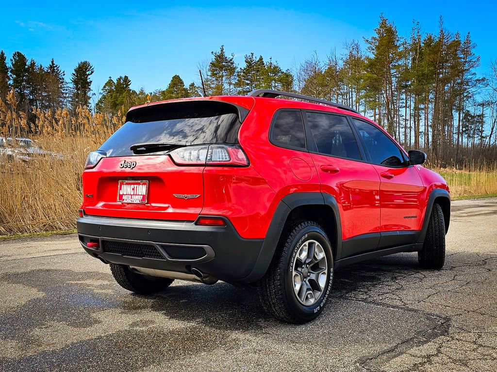 Used 2019 Jeep Cherokee Trailhawk w/ Comfort/Convenience Group image 3