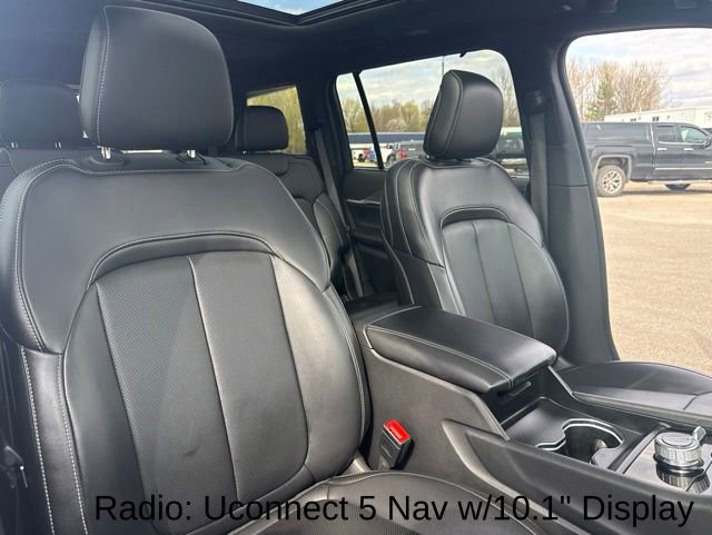 Used 2024 Jeep Grand Cherokee L Limited w/ Luxury Tech Group II AWD/4WD image 27