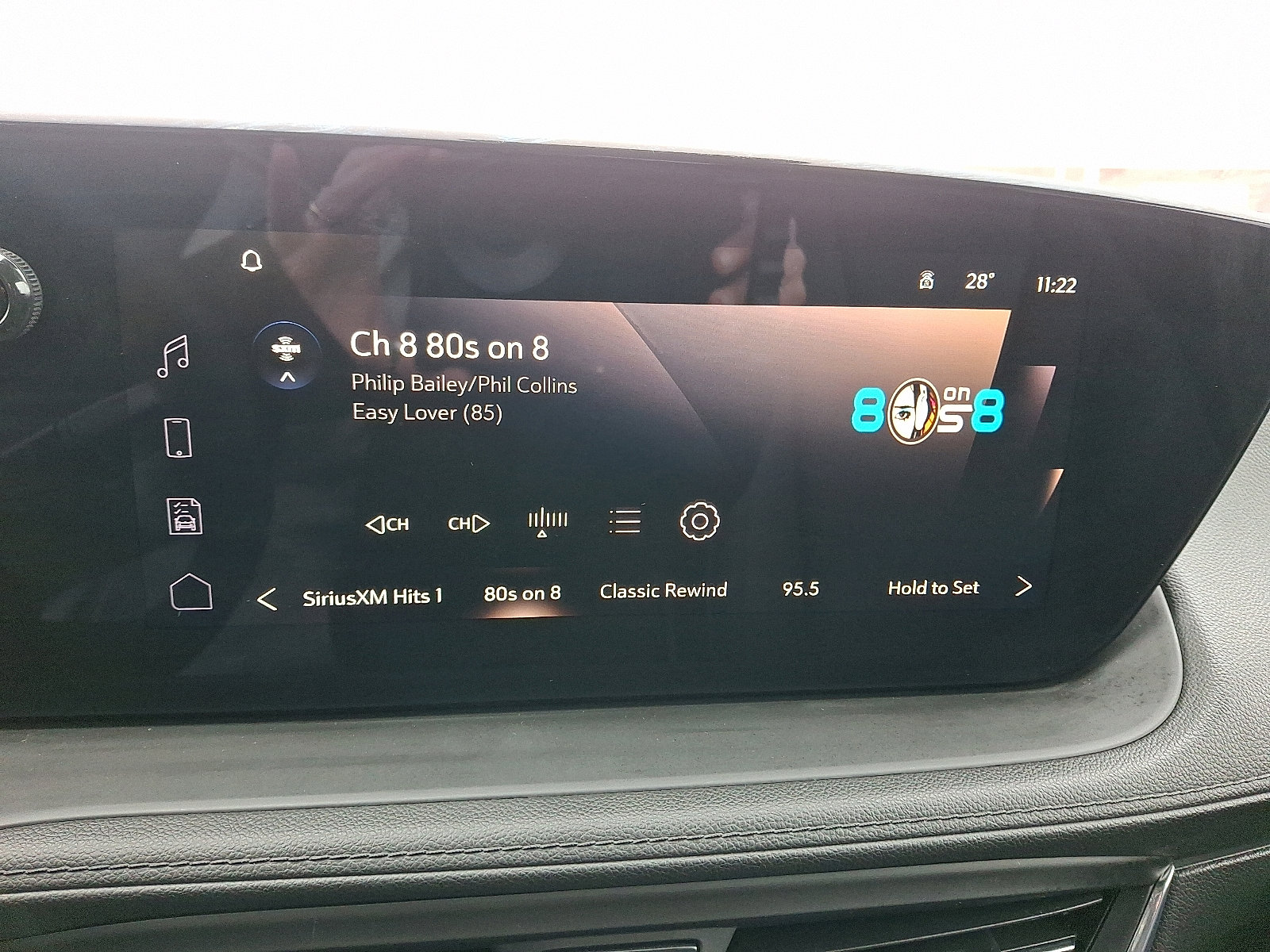 Used 2025 Buick Encore GX Sport Touring AWD/4WD image 17