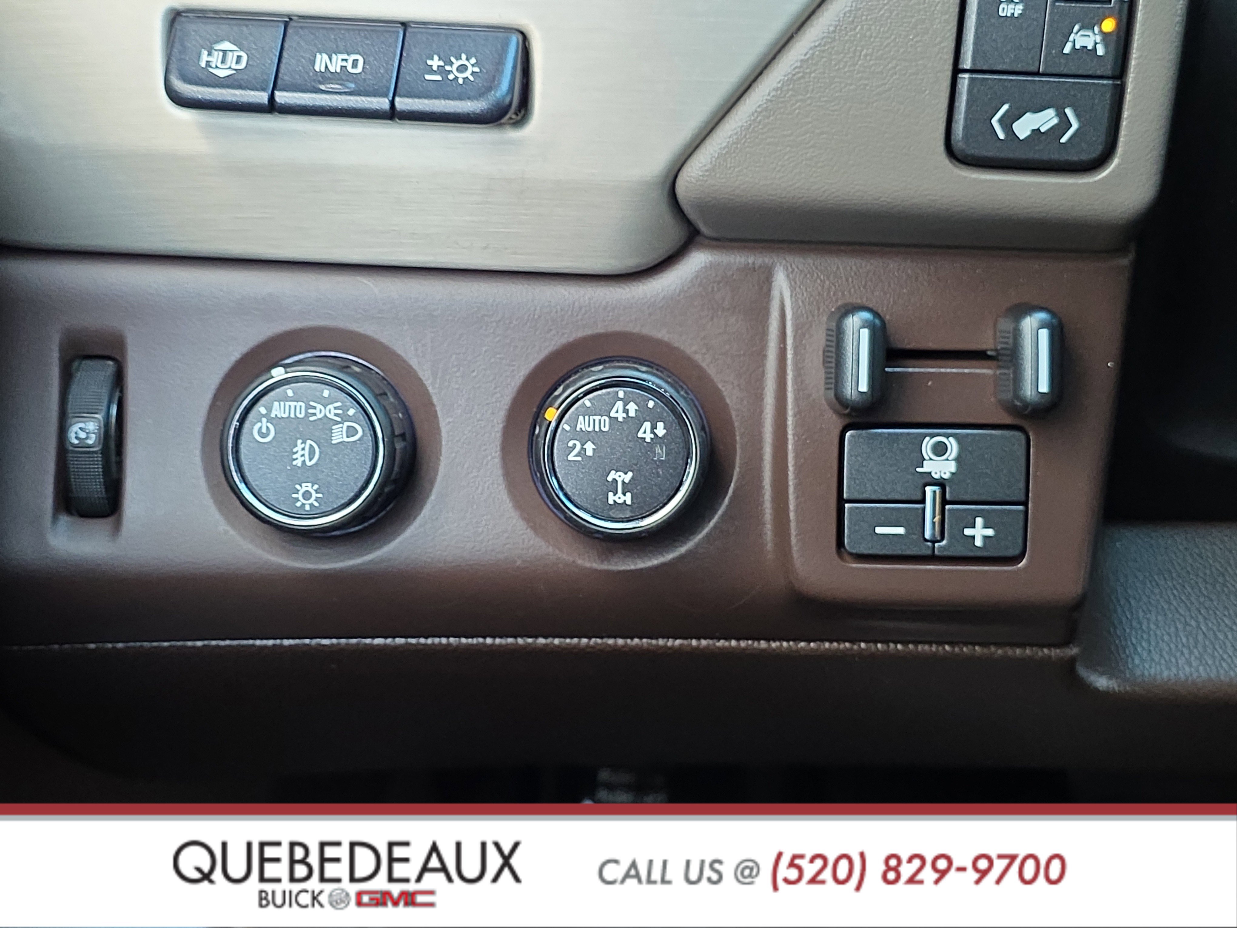 Used 2016 GMC Yukon Denali AWD/4WD image 27