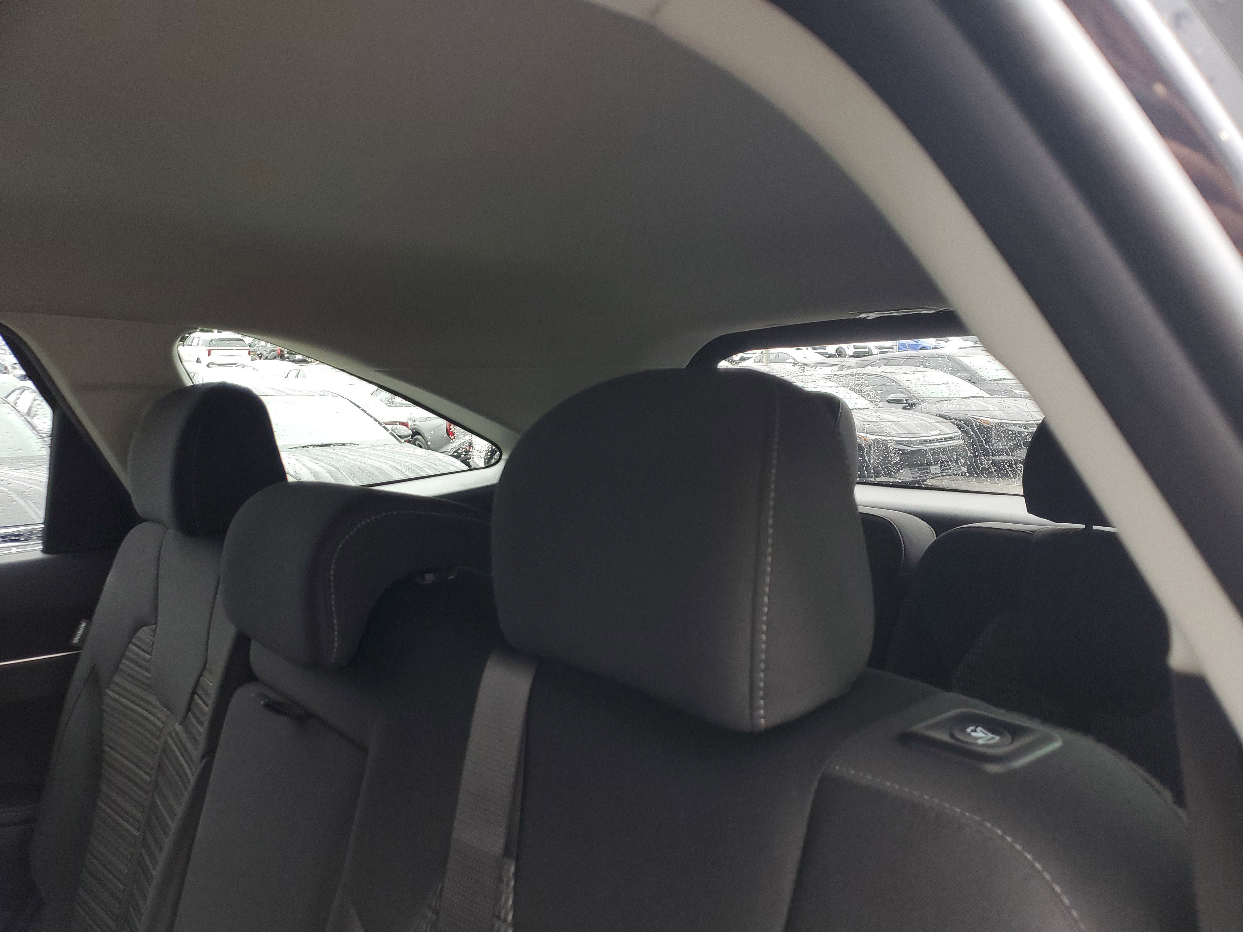 New 2026 Kia Sorento LX image 9